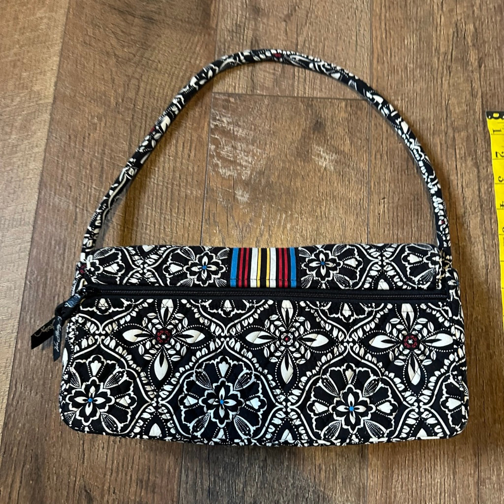 Women's Vera Bradley Shoulder Bag Black White Floral - Picture 10 of 10